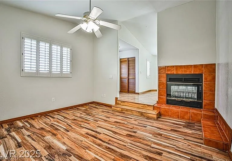 6315 N Park St — Photo 16