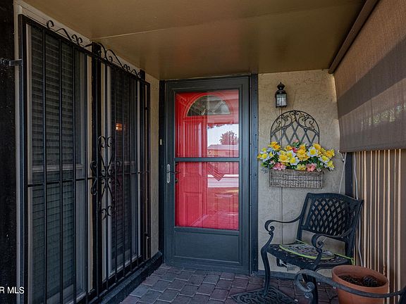 4th image of 1955 Trawood Dr APT 4