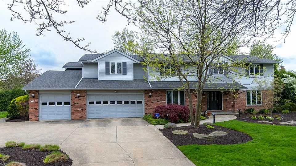 1st image of 2417 Brian Dr
