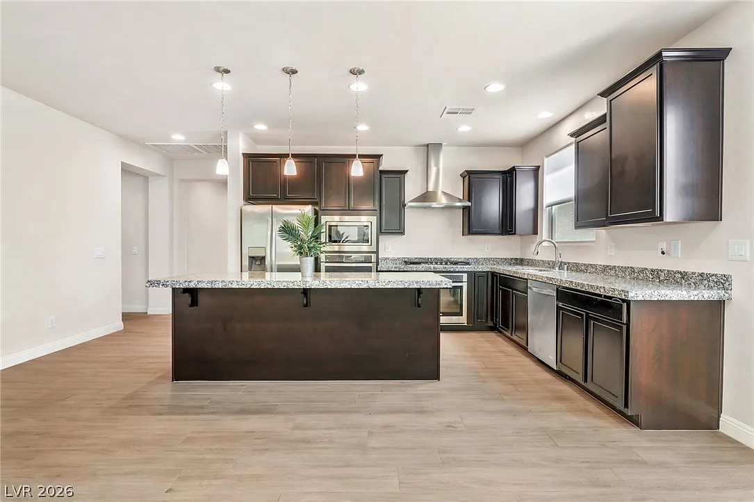 3 bed, 2.5 bath, 2171 sqft, $2,780 — Photo 1