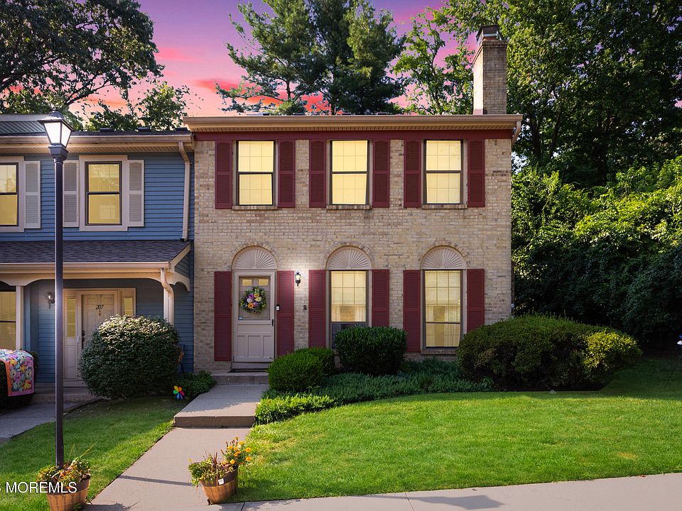 1st image of 208 Haverford Court
