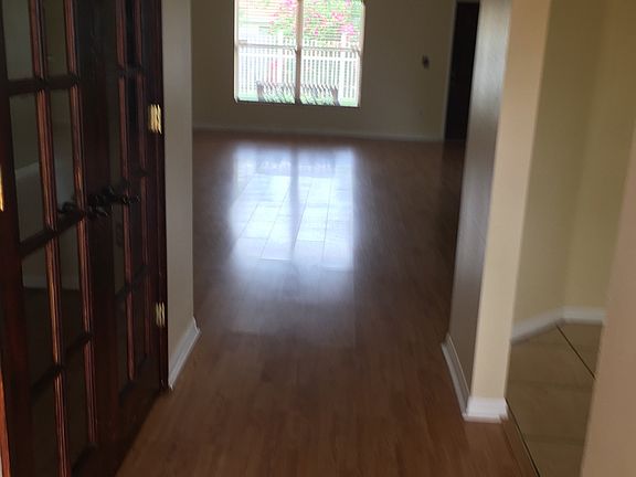 3rd image of 1834 SE Aneci St