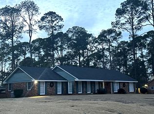 1610 Lynwood Ln, Albany, GA 31707