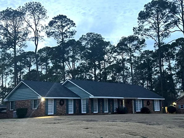 1610 Lynwood Ln, Albany, GA 31707