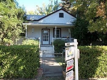 1st image of 121 S Sacramento St