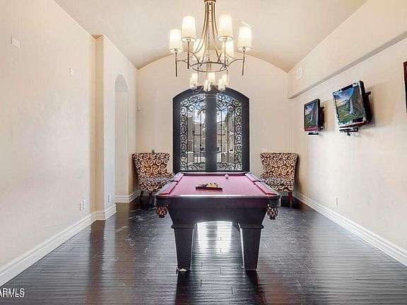 4th image of 1367 S Country Club Dr Unit 1131