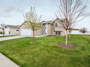 1206 4th Ave NW, Dilworth, MN 56529