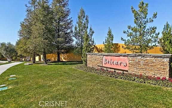 3rd image of 23861 Belcaro Ct