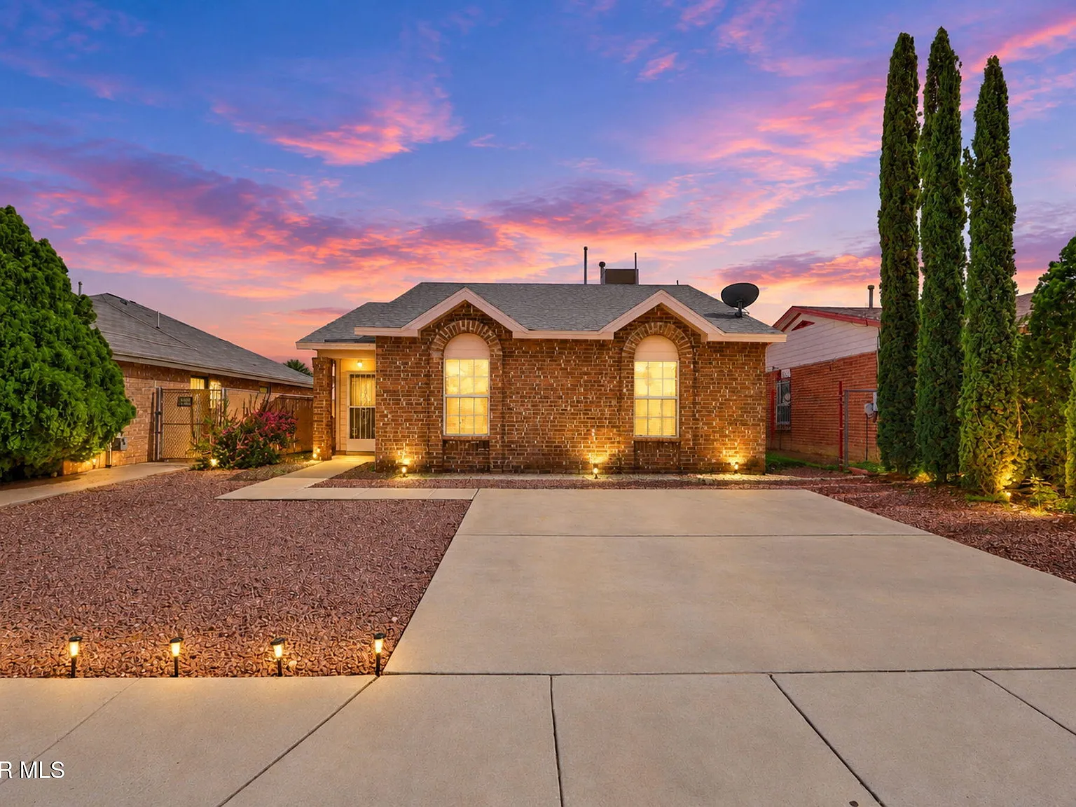 3 bed, 2.0 bath, 1200 sqft, $1,395 — Photo 4