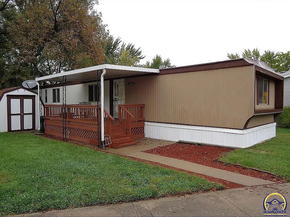 1st image of 163 SE Willow Way