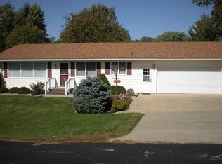 709 1st Ave, Fulton, IL 61252