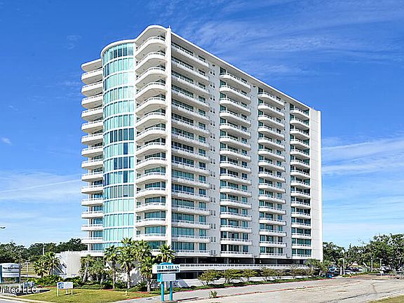 2nd image of 2060 Beach Blvd Unit 908