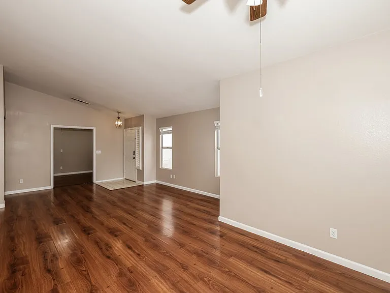6125 Wild Berry Dr — Photo 6