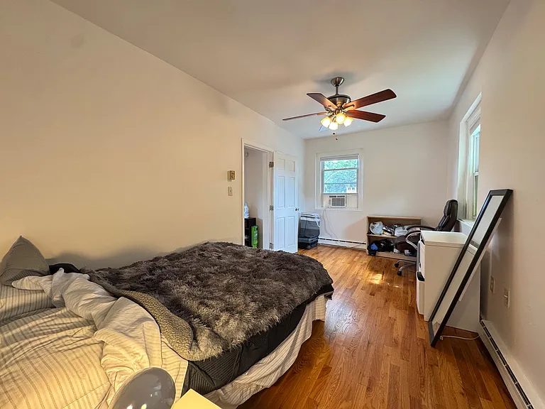 59 Trumbull St — Photo 36