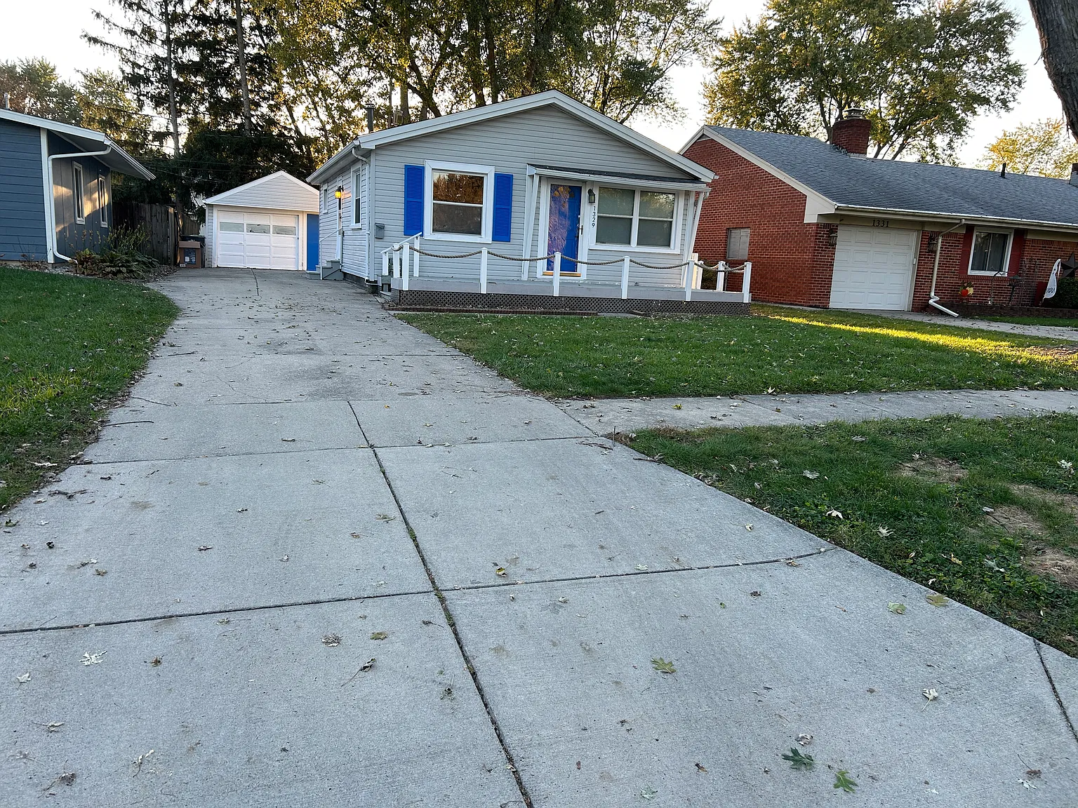 3 bed, 864 sqft, $1,500 — Photo 1
