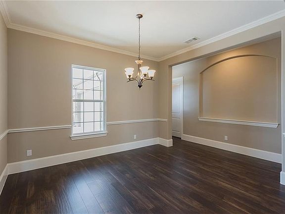 5th image of 1829 Addison Grace Ln