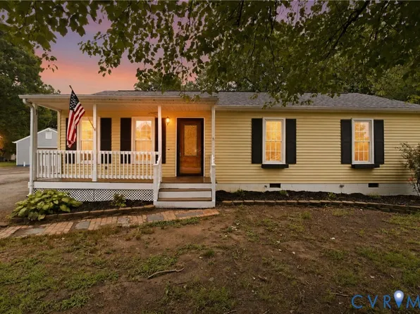 8631 Hunterstand Ct, North Chesterfield, VA 23237