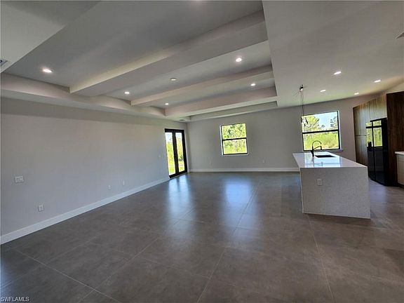 5th image of 5362 Everglades BLVD N