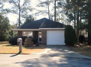 304 Carriage House Ct, New Bern, NC 28562