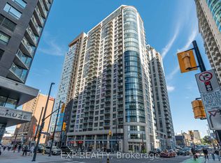 242 Rideau St #2308, Ottawa, ON K1N 0B7
