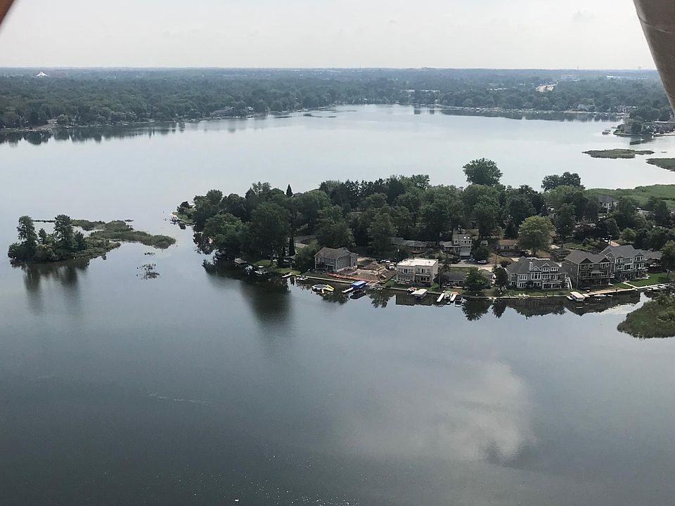 1st image of 1000 Wyman Dr