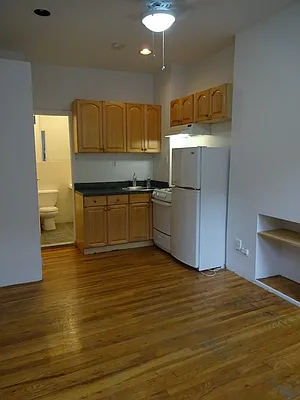 Rented by Authentic Realty | media 15