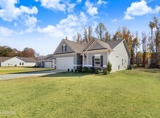 325 Settlers Pointe Dr, Pikeville, NC 27863