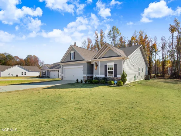 325 Settlers Pointe Drive, Pikeville, NC 27863
