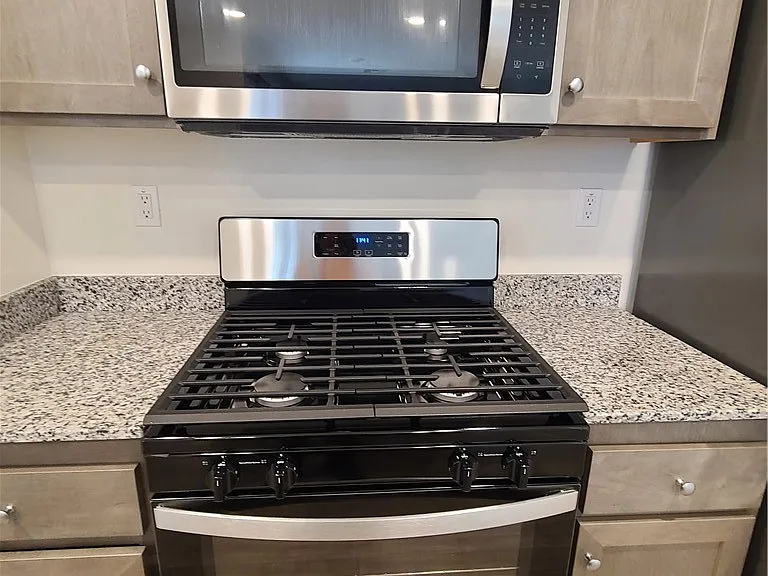 30540 Altima Ct — Photo 6