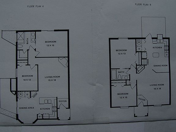 4th image of 451 Blue Bird St