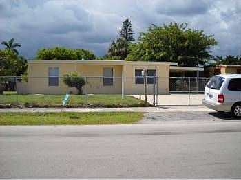 1st image of 1731 NW 34th Ave