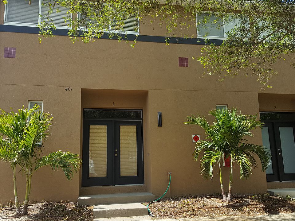 1st image of 401 7th St S #14