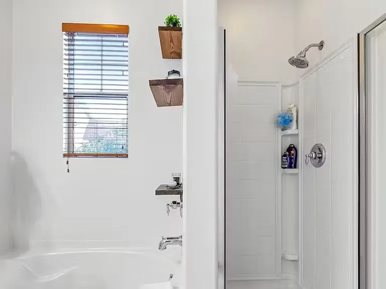760 Harbor Cliff Way #118 — Photo 31