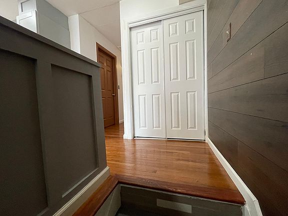 3rd image of 141 Holland Ave Floor 2