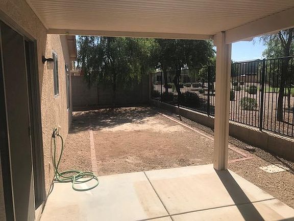 2nd image of 2505 E Meadow Chase Dr