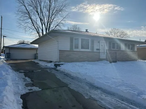 1511 West Denis AVENUE, Milwaukee, WI 53221