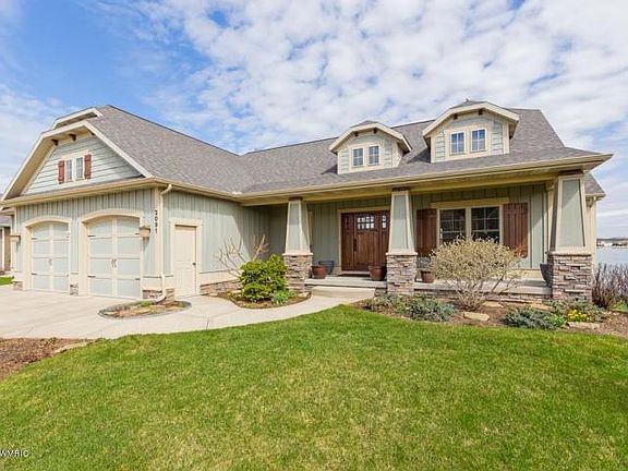 2nd image of 2091 Cory Dr