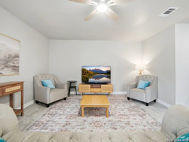 515 Oak Park Dr #515 — Photo 7