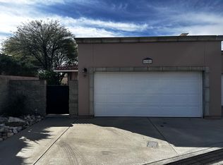 6351 N Skyline Ct, Tucson, AZ 85718