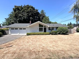 1855 SW Knollcrest Dr, Portland, OR 97225