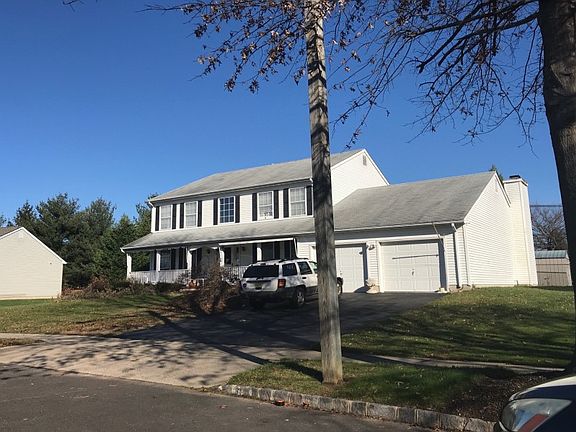 2nd image of 61 Andover Way