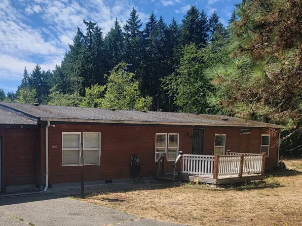 1909 Lake Drive SW, Lakebay, WA 98349