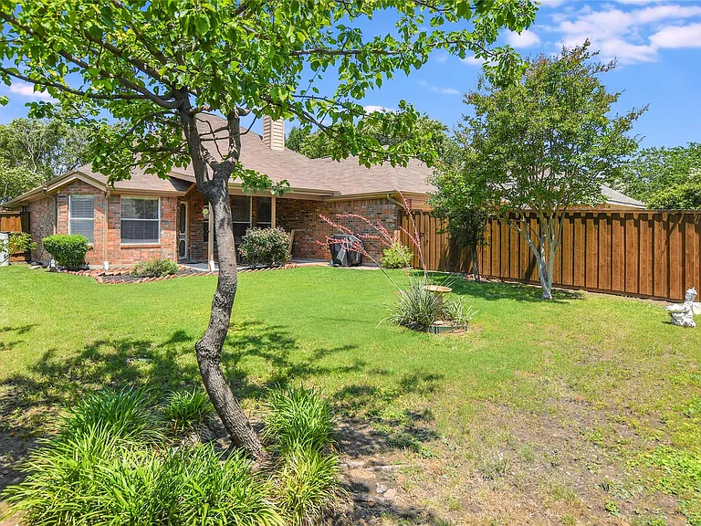 4402 Ruth Borchardt Dr — Photo 25