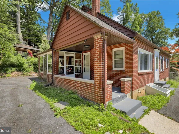 1815 Holly Rd, Reading, PA 19602