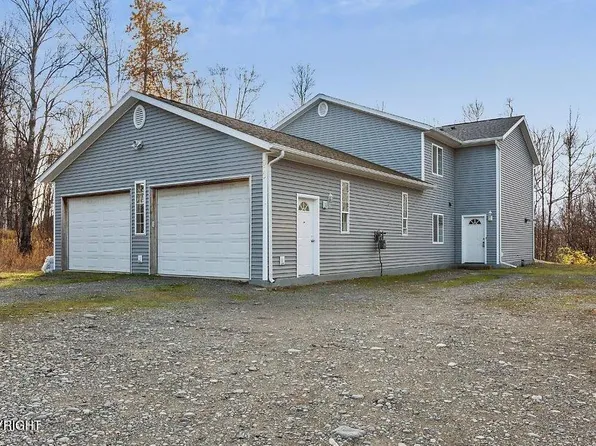 610 W Holiday Dr, Wasilla, AK 99654