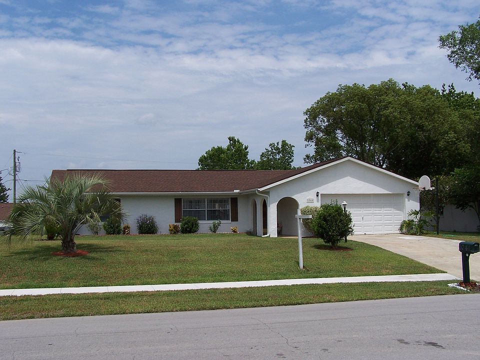 Lovely home close to I-4 in Deltona, Florida