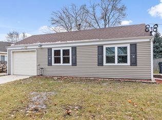 149 Heathgate Rd, Montgomery, IL 60538