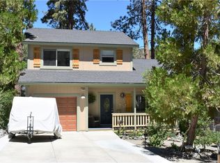 1680 Twin Lakes Dr, Wrightwood, CA 92397