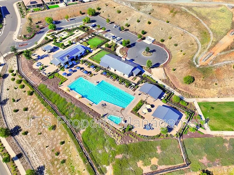 3217 Sunny Gate Ln — Photo 92