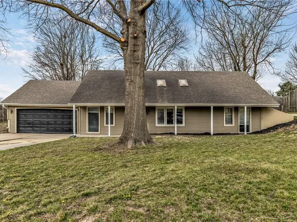 1400 NE 113th Ter, Kansas City, MO 64155